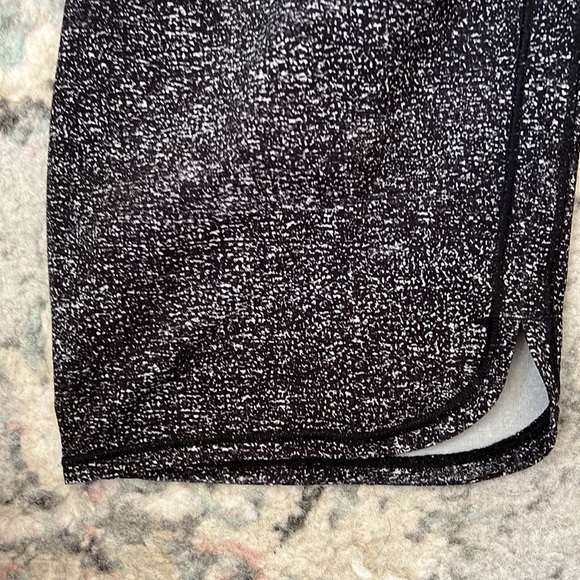 Lululemon Keep It Classic Pants 23” - Picture 8 of 9